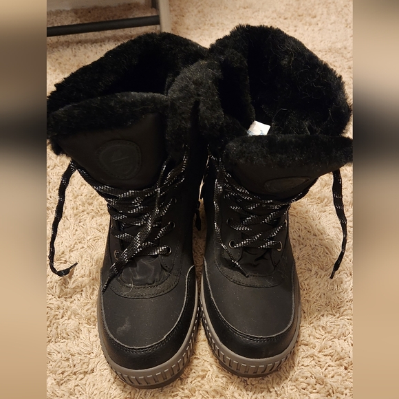 Winter boots - Picture 3 of 6